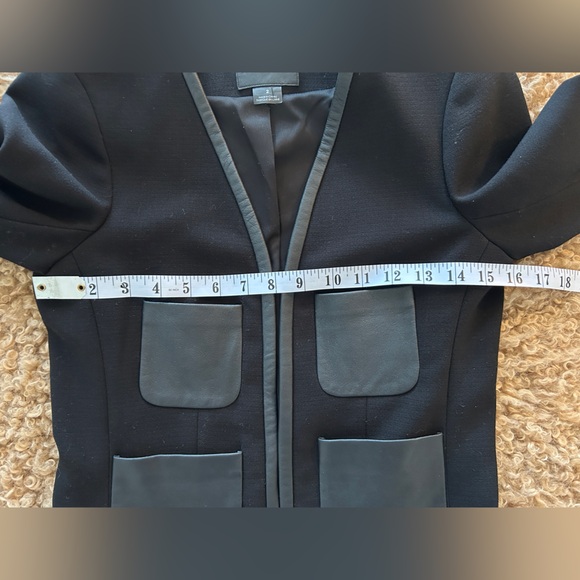 Club Monaco Black Women's Blazer w/ Leather Trim, Size 2 - Picture 5 of 12
